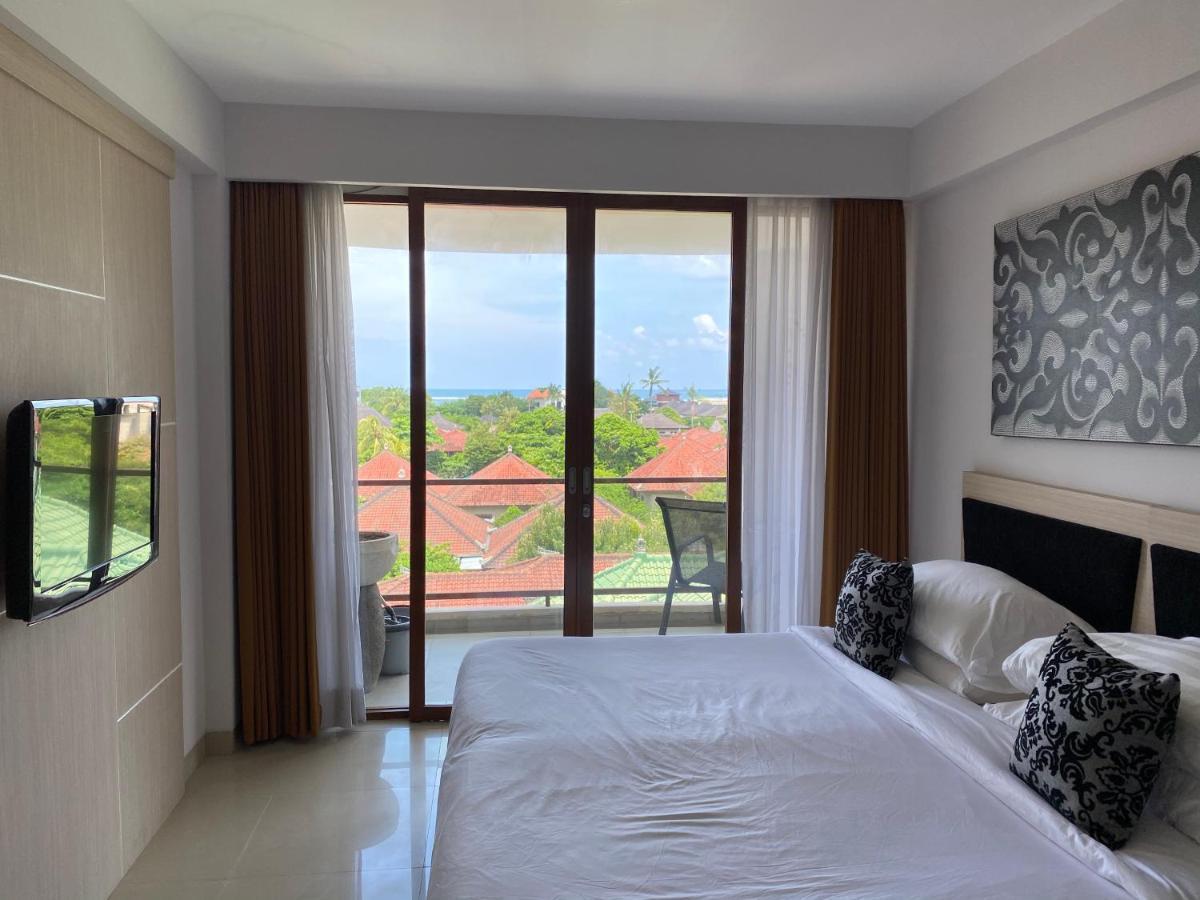 Stylish 2 Bedroom Penthouse Apt, Newly Refreshed, 50 Mbps, Pool, Gym, Resto Kuta Lombok Exterior foto